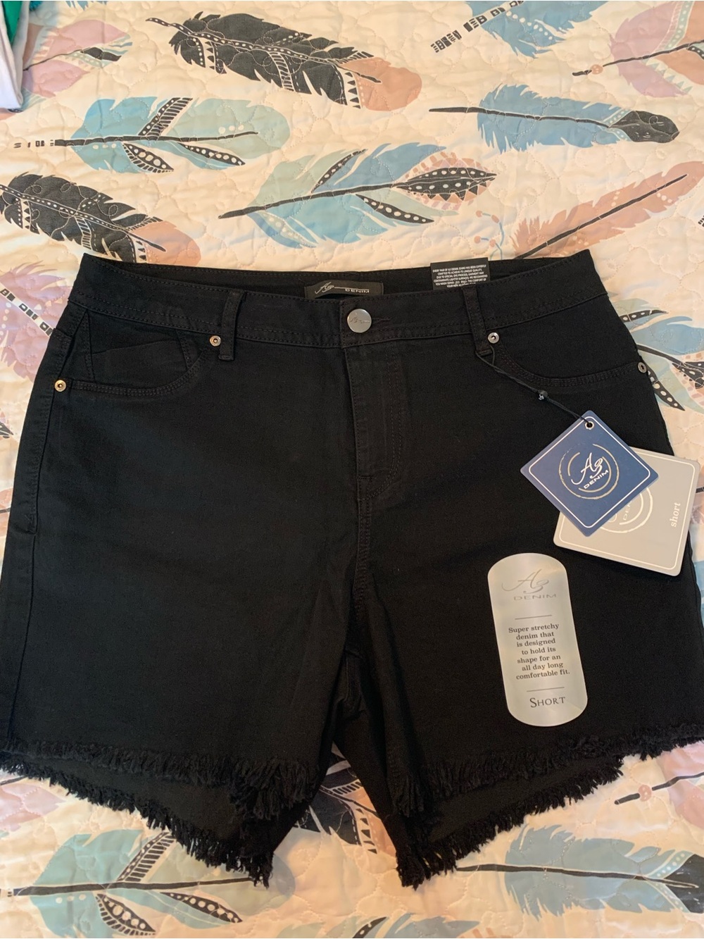 Women’s Black Frayed Hem Denim Shorts